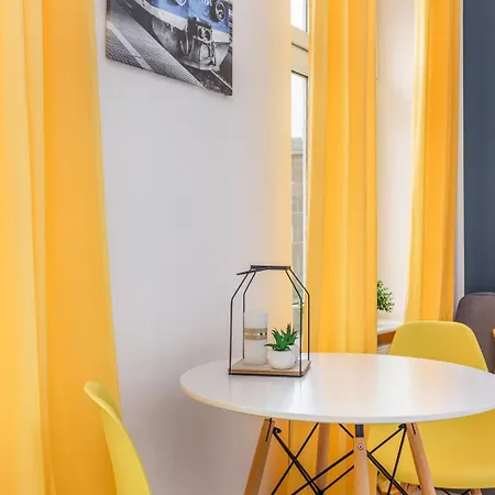 Apartamento Apartly - Cichy Przy Dworcu, Wifi, Self Check-in