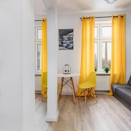 Apartly - Cichy Przy Dworcu, Wifi, Self Check-in *
