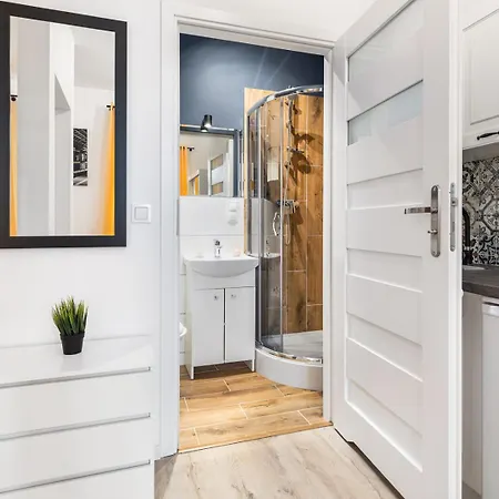 Apartly - Cichy Przy Dworcu, Wifi, Self Check-in * Szczecin