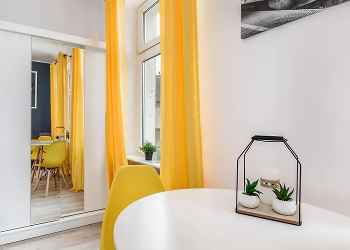 Apartly - Cichy Przy Dworcu, Wifi, Self Check-in Διαμέρισμα Στσέτσιν