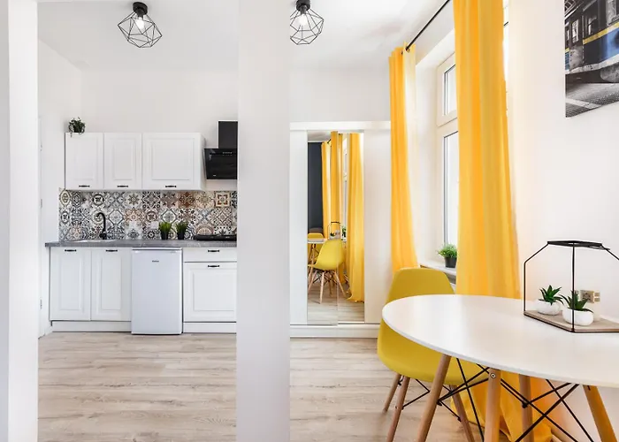 Διαμέρισμα Apartly - Cichy Przy Dworcu, Wifi, Self Check-in Στσέτσιν