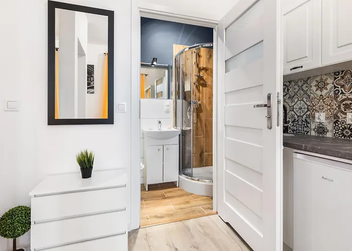 Apartly - Cichy Przy Dworcu, Wifi, Self Check-in * Στσέτσιν